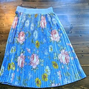 LulaRoe Blue Floral Skirt